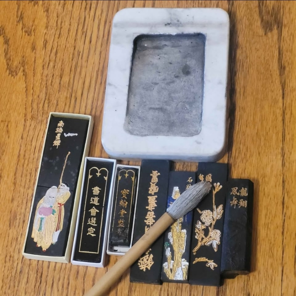 Sumi Ink Set With Brush + Pallet